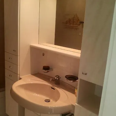 Gastehaus Alm-blick Apartment